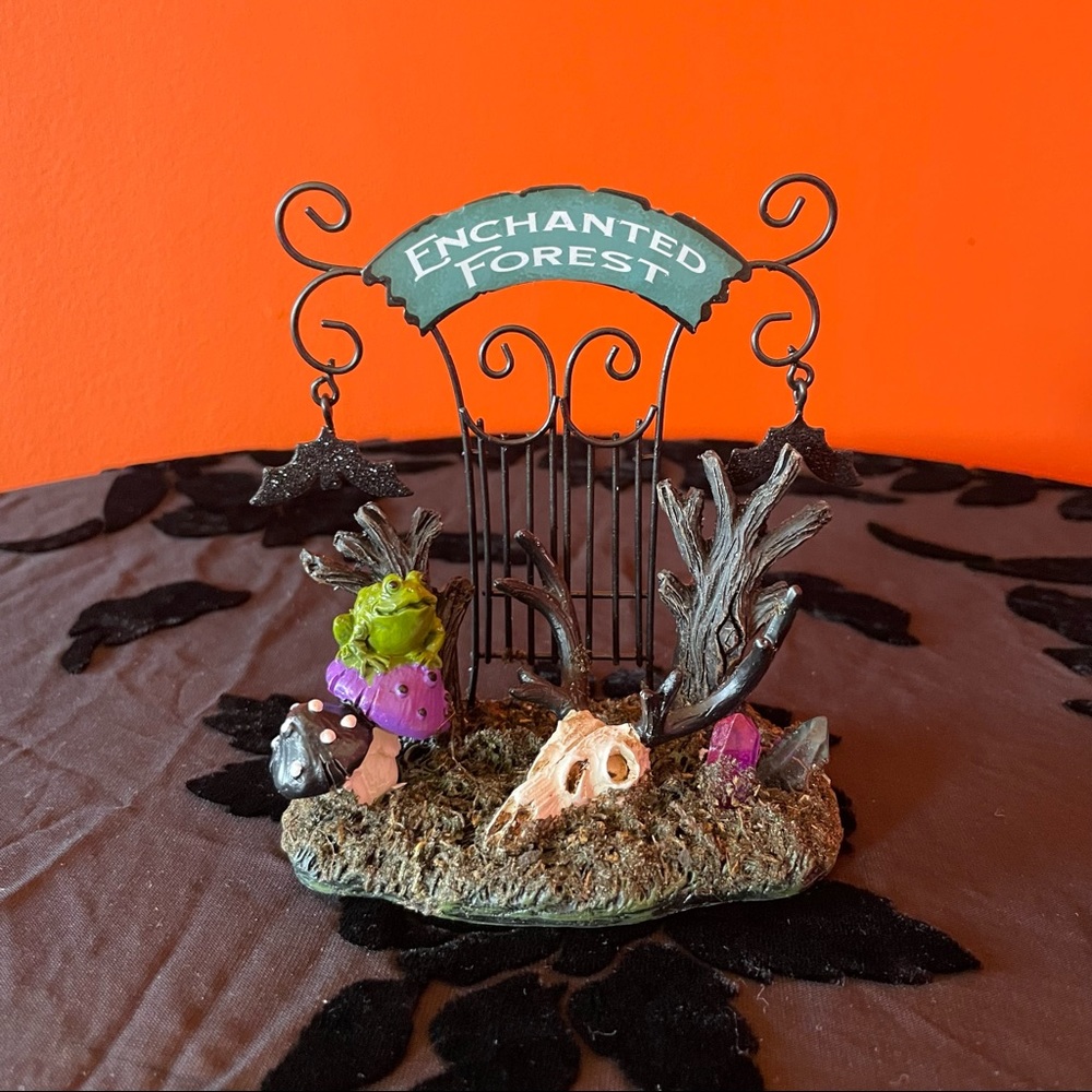 Miniature Halloween Piece